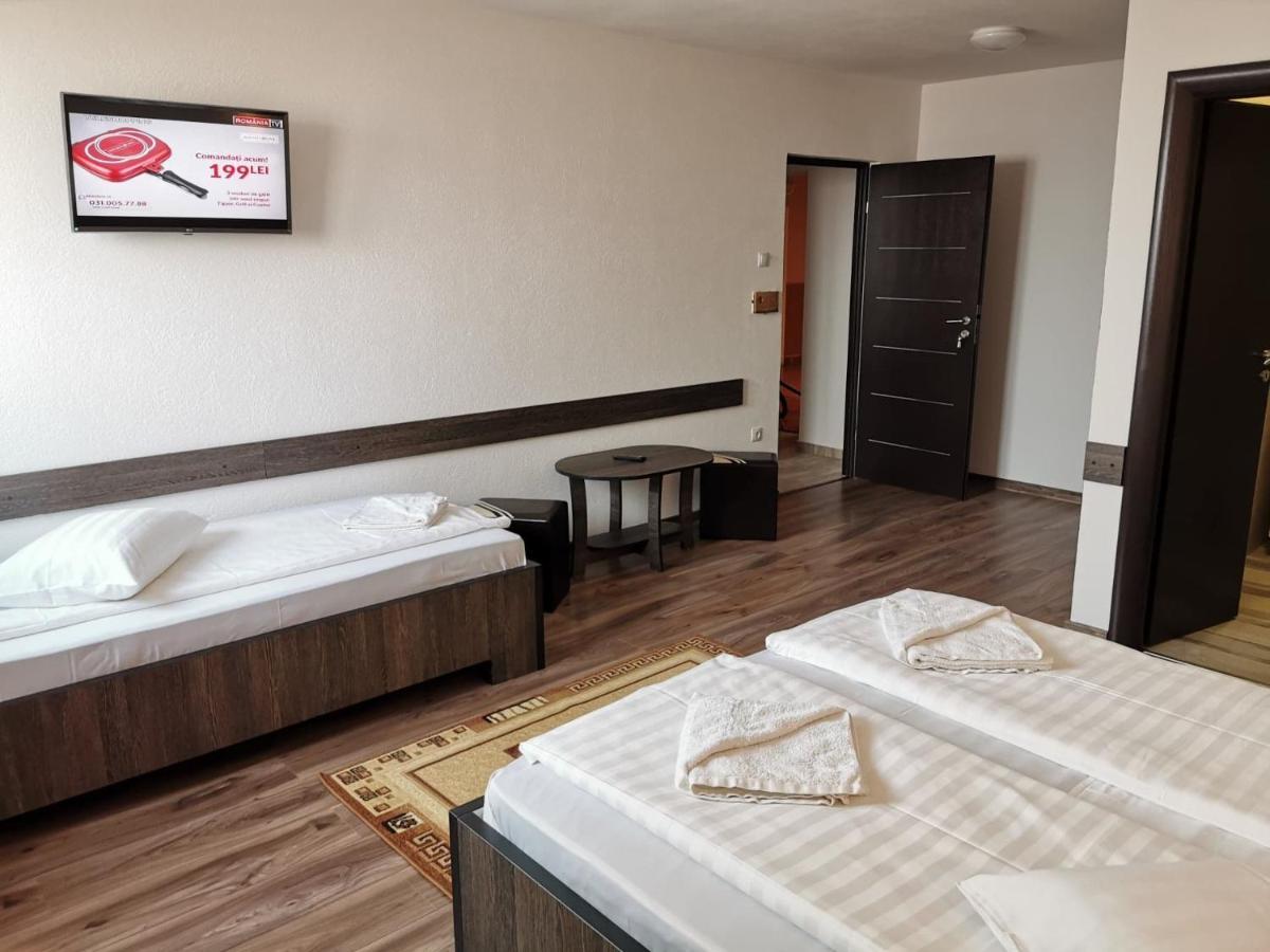 Hotel Tranzit Odorheiu Secuiesc Buitenkant foto